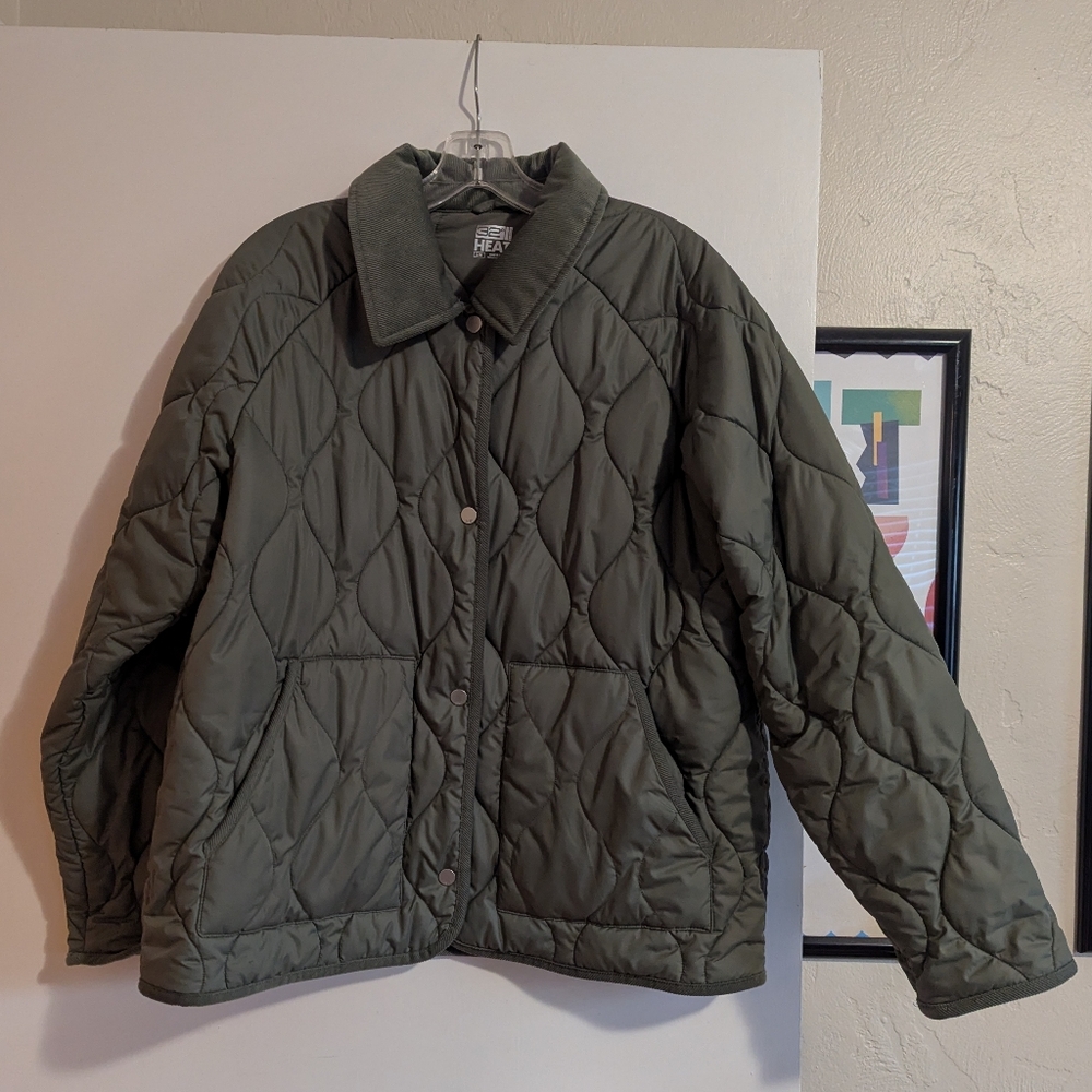 32 Degrees Women's Quilted Puffer Jacket in Sage Green, Size L